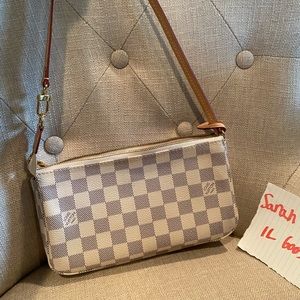 ❌SOLD ❌Louis Vuitton pochette accessoires
